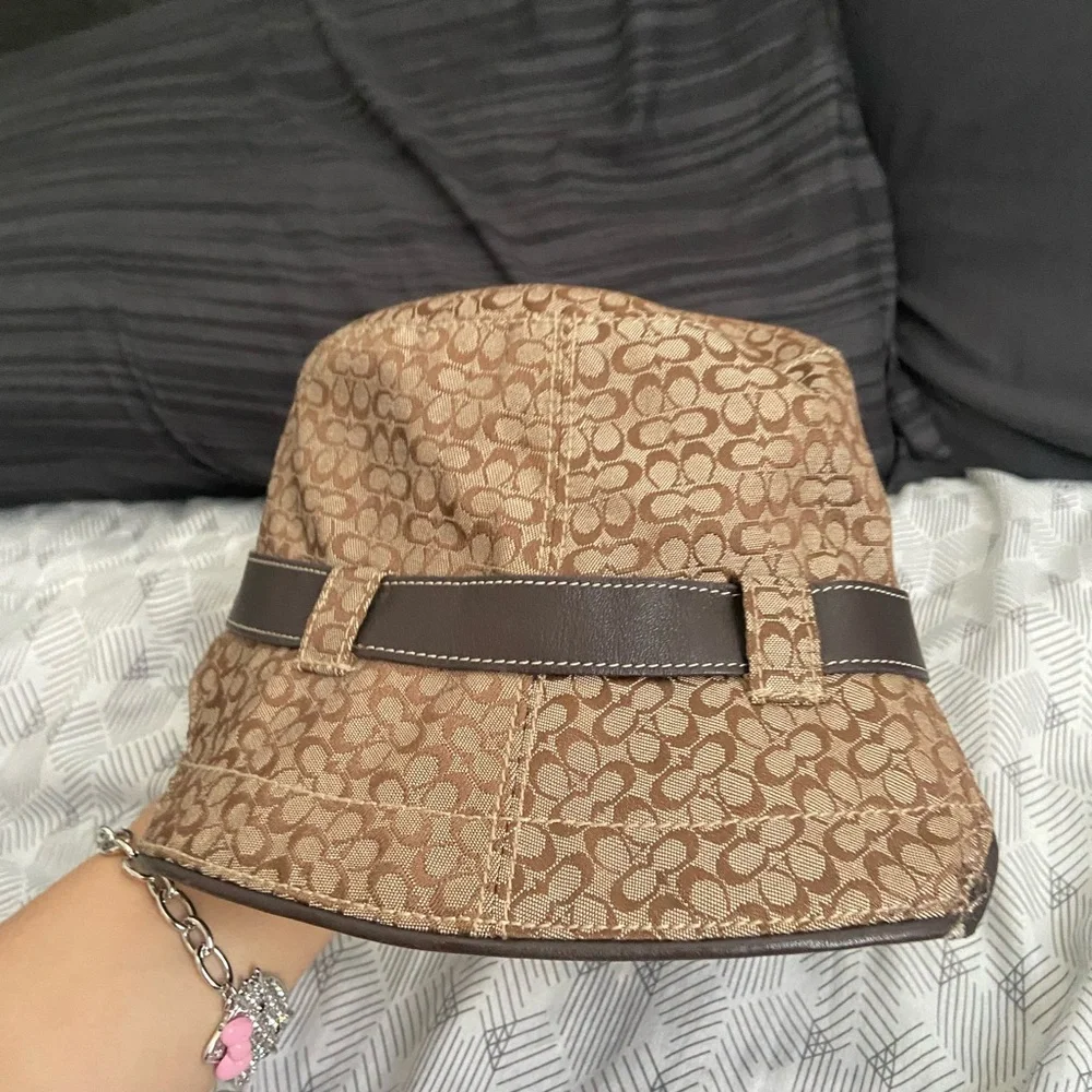 Coach bucket hat - Picture 2 of 5